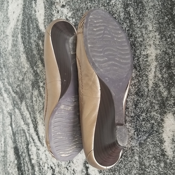 Andrew Geller ❤ Metallic Bronze ❤ Gold Details ❤7.5M - Picture 5 of 6